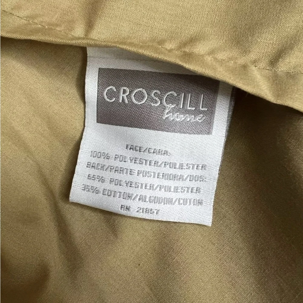 Croscill LUXURY BLACK & GOLD PAISLEY (4PC) Pillow Sham & Euro Sham Set